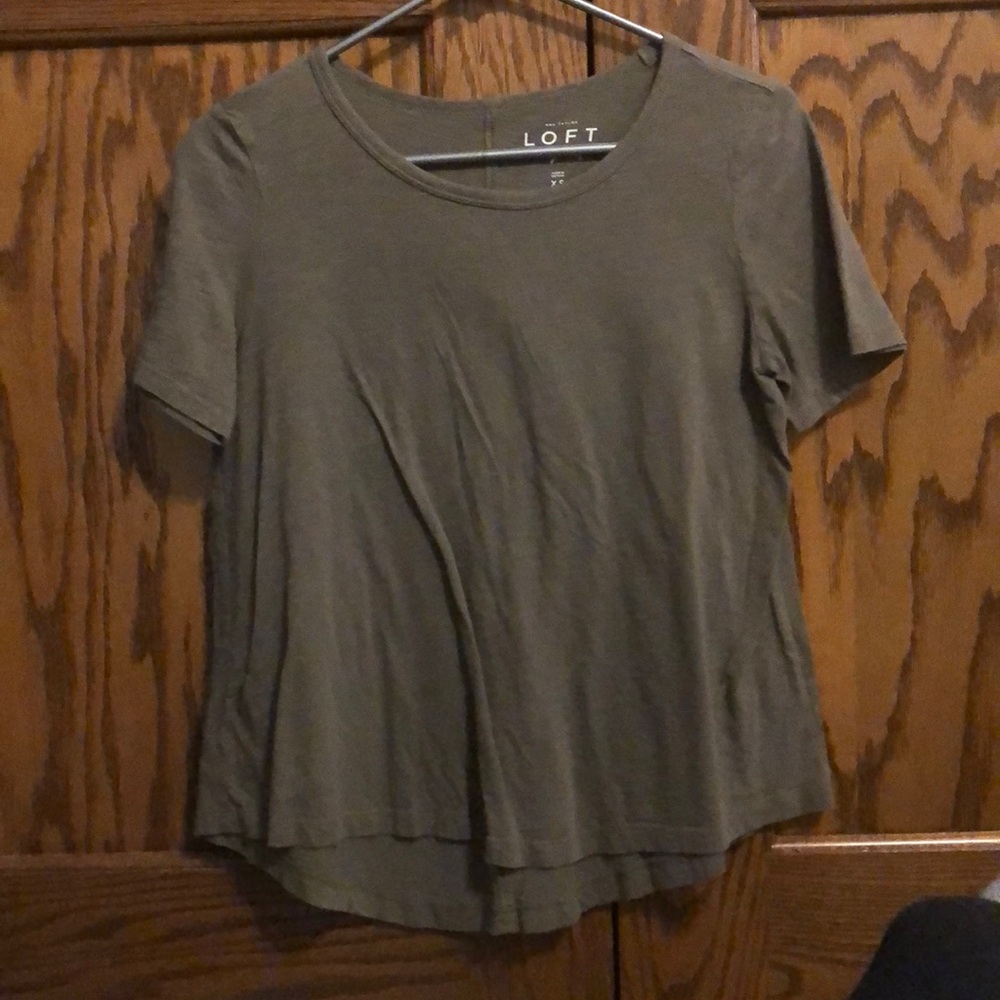 Army green short sleeve